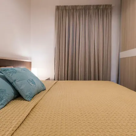Bay - Lovely 2 Bedroom Minutes From The Beach Apartamento *