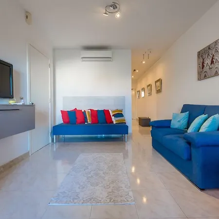Apartamento Bay - Lovely 2 Bedroom Minutes From The Beach Mellieħa