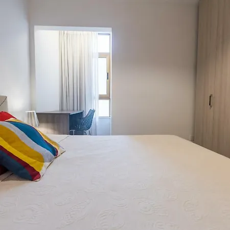 Apartamento Bay - Lovely 2 Bedroom Minutes From The Beach Mellieħa